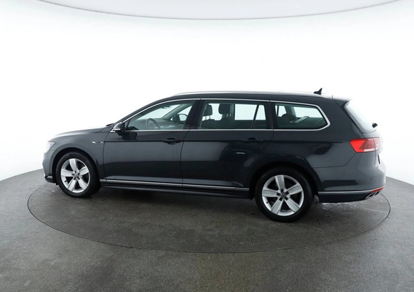 Volkswagen Passat cena 118800 przebieg: 108133, rok produkcji 2020 z Rybnik małe 781